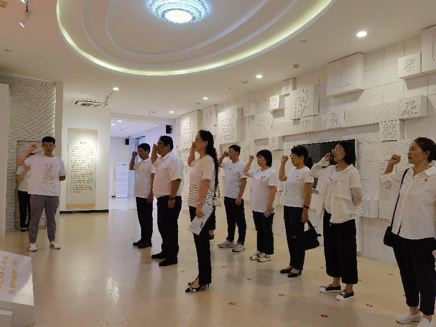 1691468828981237.jpg 222.jpg